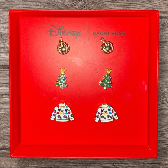 Disney x BaubleBar Holiday Stud Earring Set – Festive Christmas Designs NEW - Picture 2 of 3